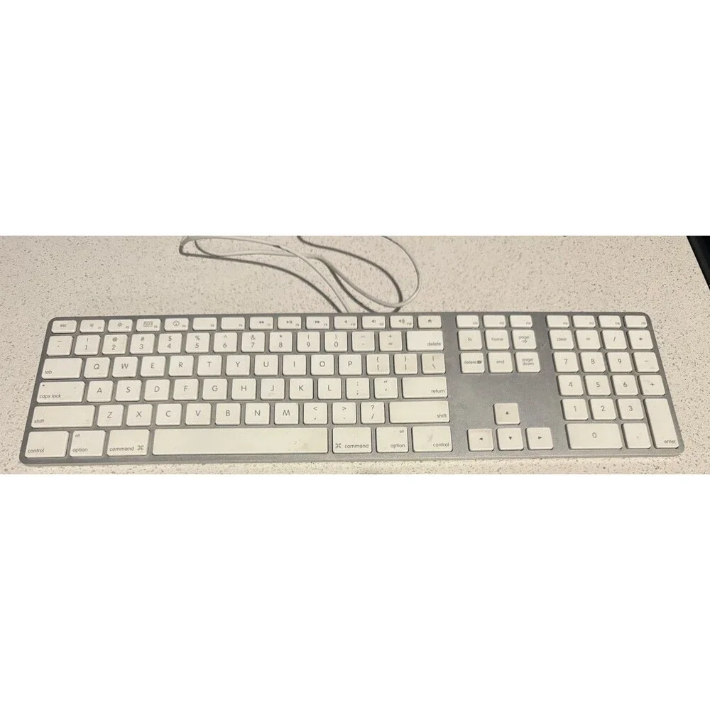 Genuine Apple A1243 Wired USB Keyboard w/ Numeric Keypad for iMac Mac Mini Pro